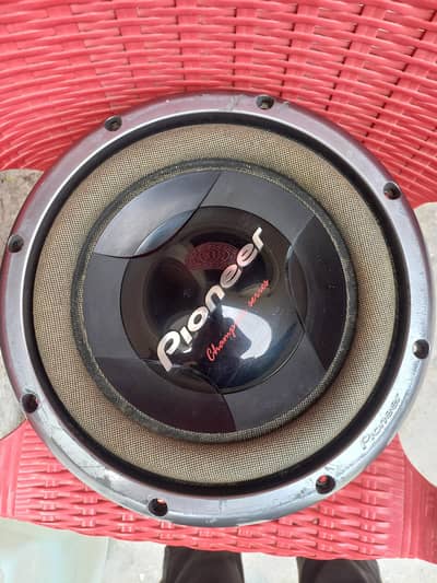 pioneer champions series subwoofer in car audio system