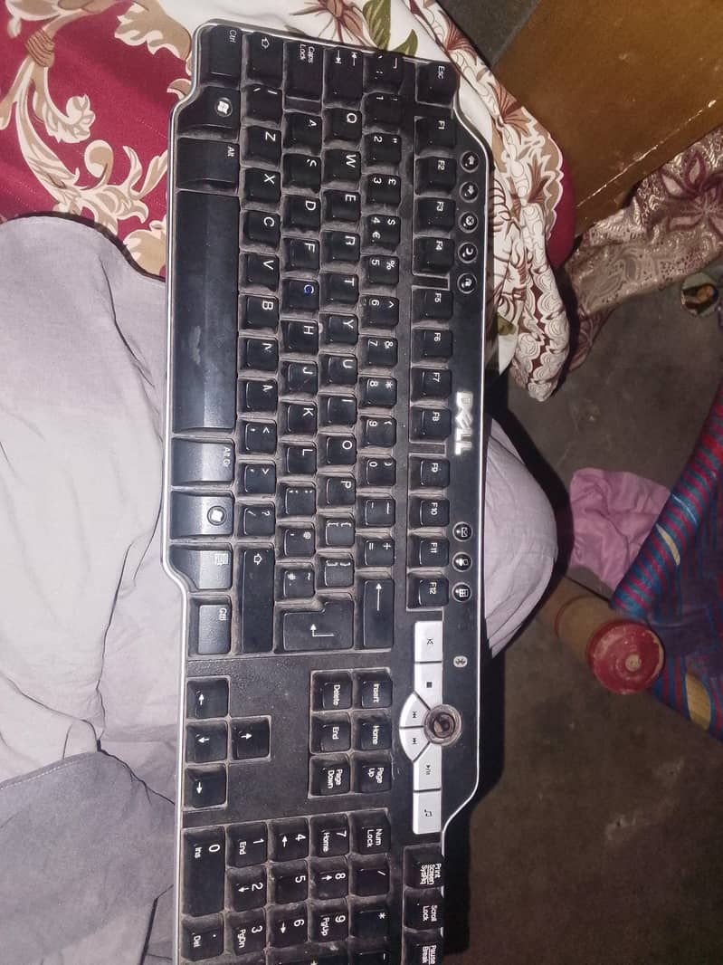 Dell wireless Keyboard 1