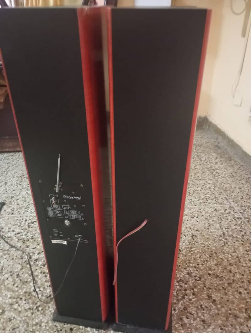 Audionic speakers 1