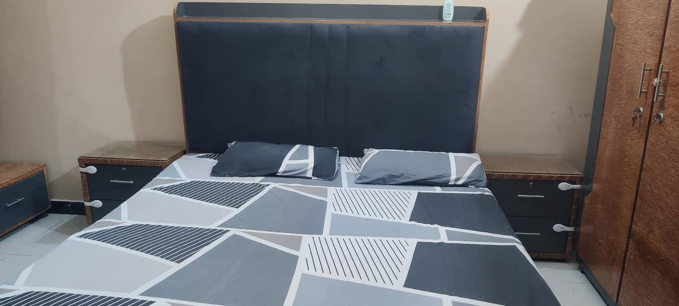 bed dressing table side table wardrobe 8