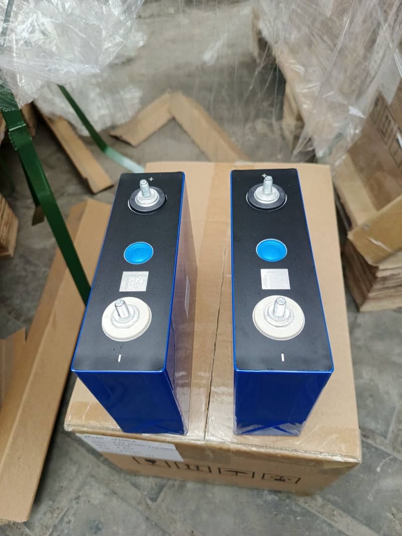 LITHIUM CELL, 5