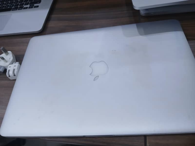 Macbook pro 2015 0