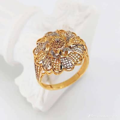 ladies gold ring new dazin 21 karet gold diamond style
