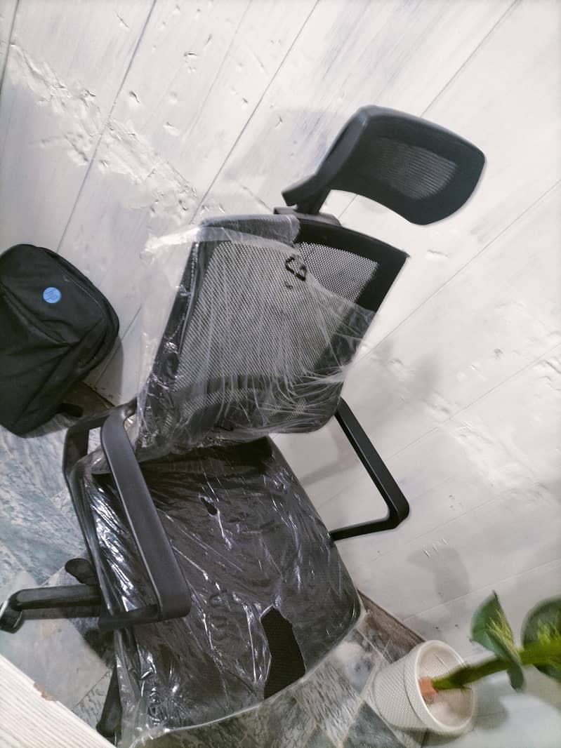 Educative chair for sale - Office Chairs - 1105545911