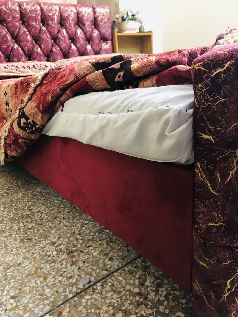 Single bed with side table 4