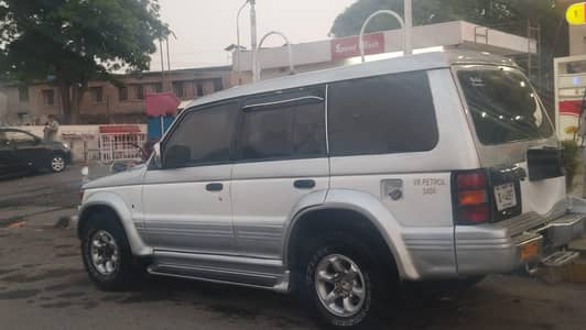 mitsubishi pajero v6 3400 petrol