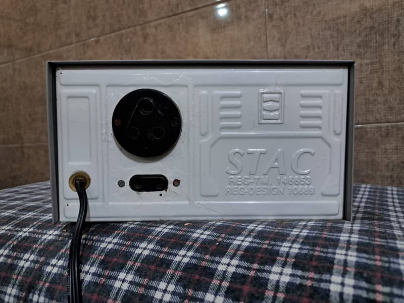 Automatic Voltage Stabilizer for Refrigerator & AC 2