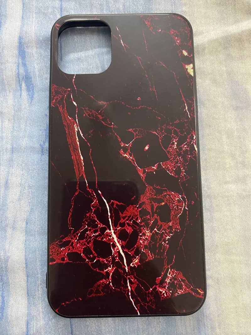 iPhone 11 Pro Max Cover 0