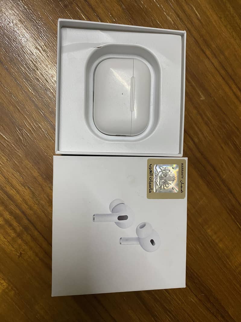 apple airpods pro 4