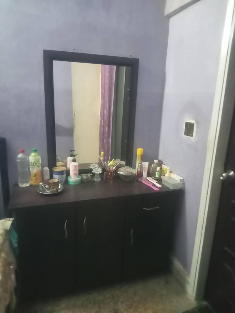 Dressing Table Lamination 0