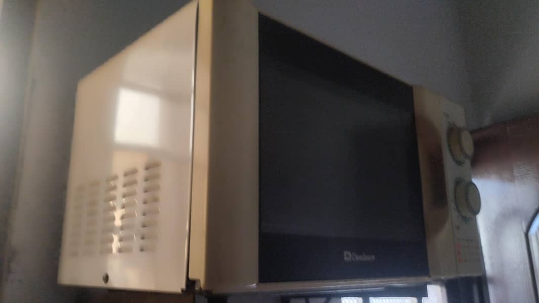 microwave oven 1