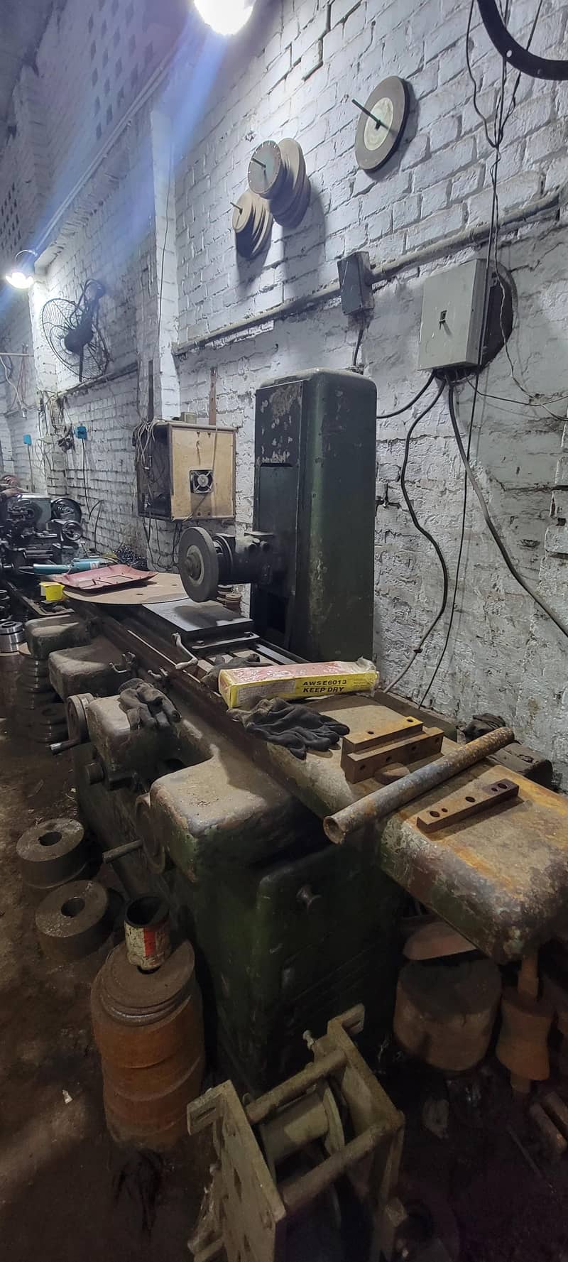 Surface Grinding Machine 3