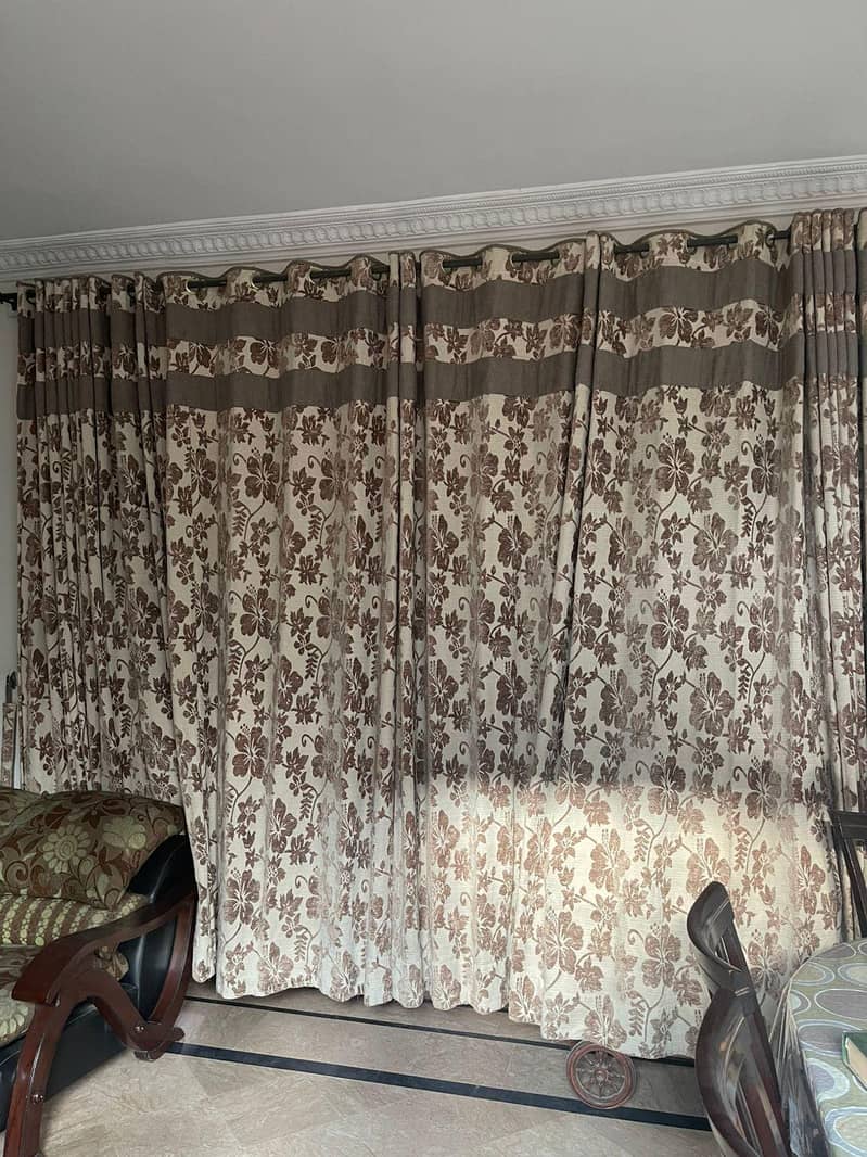 Curtain 1