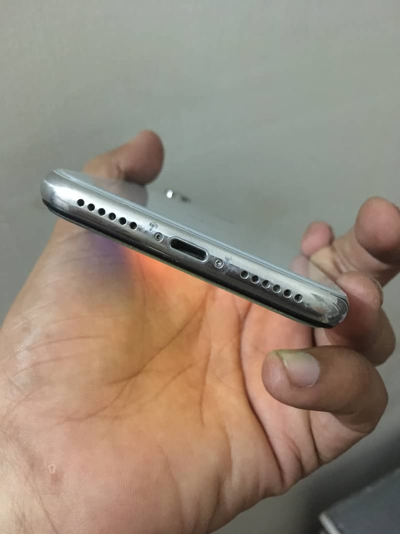 Apple iPhone X 2