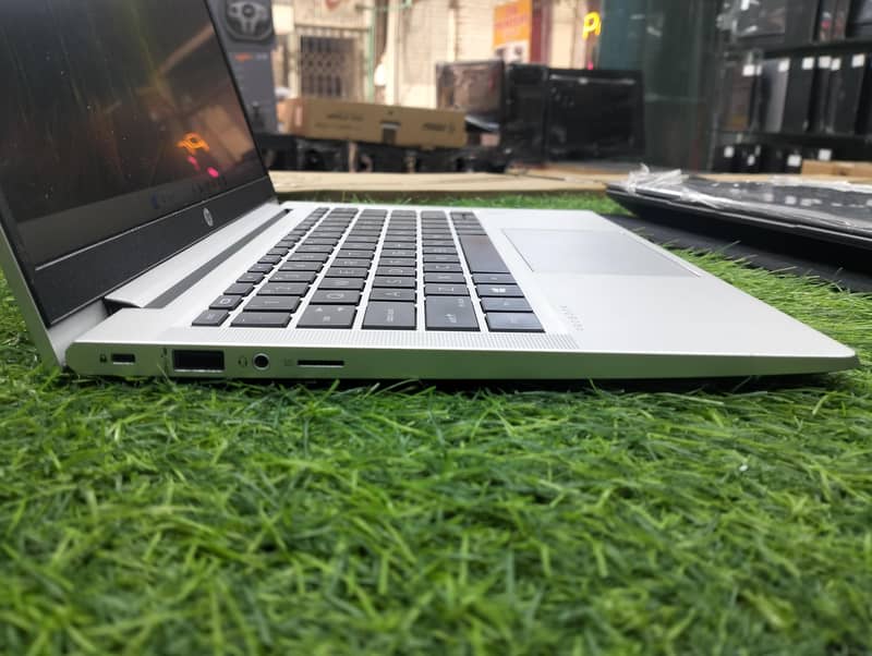 HP PROBOOK 430 G8 0