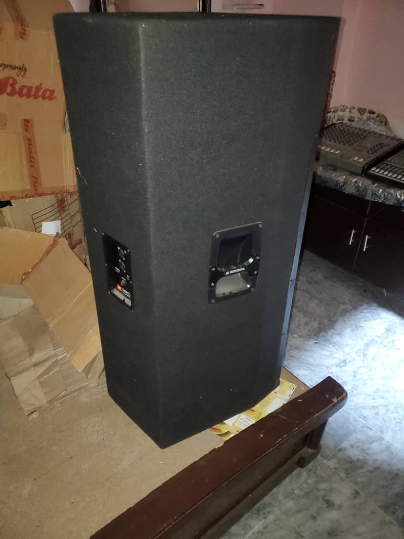 JBL speakers 1