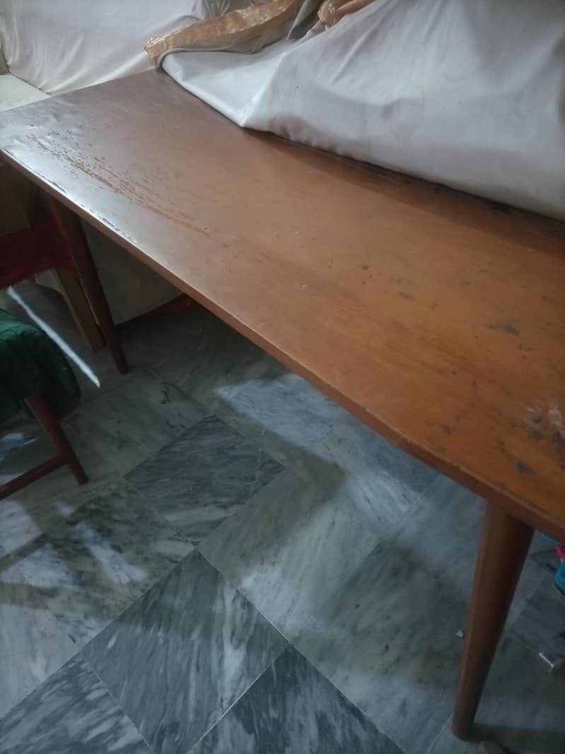 Dining table with solid chairs 3