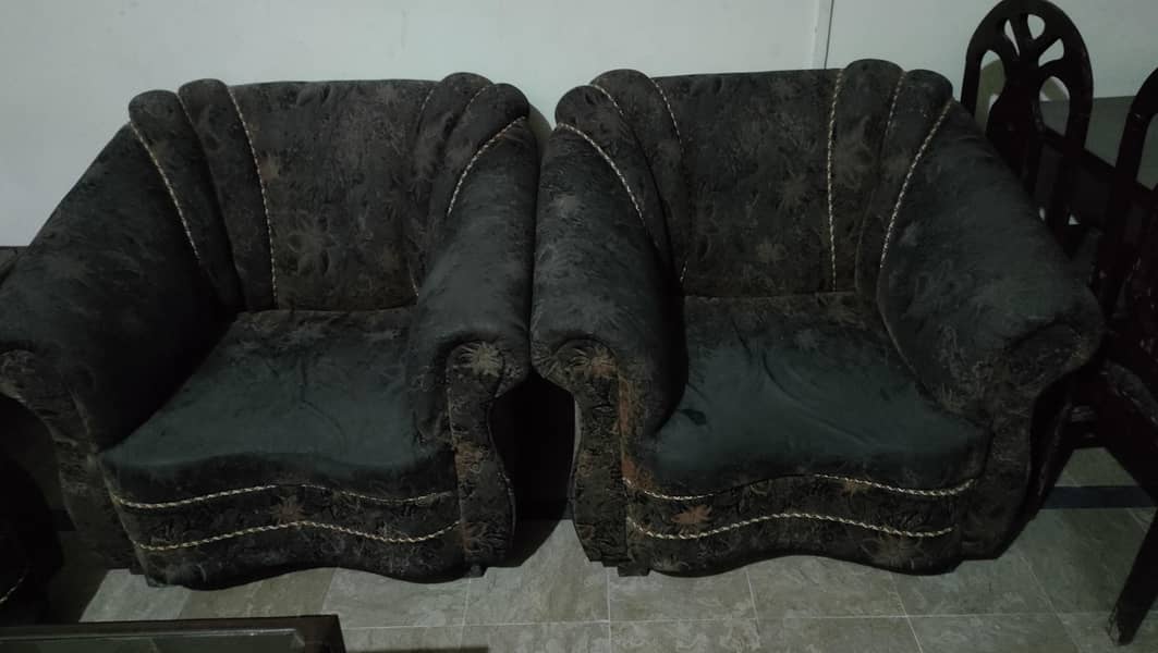 Sofa set 5 seater 3