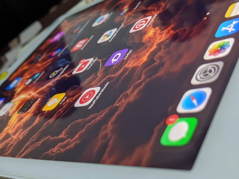 Ipad 9.7 2017 Complete box 2