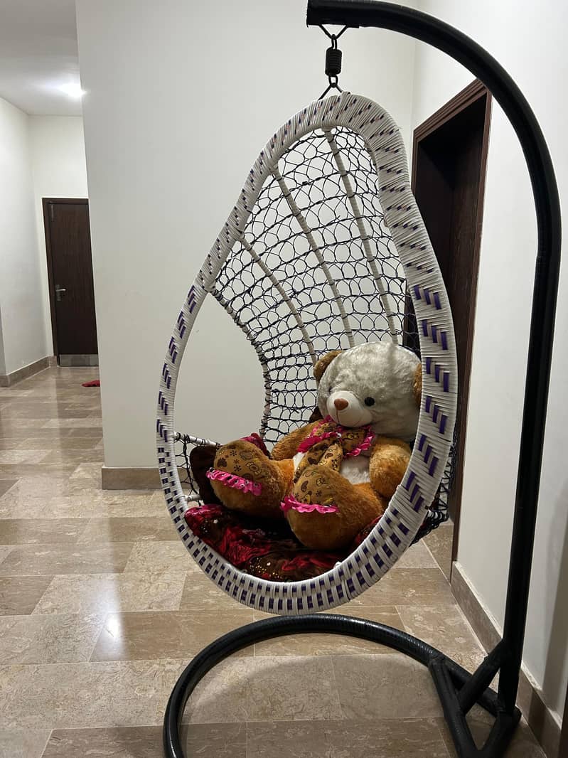 Swing Chair 3