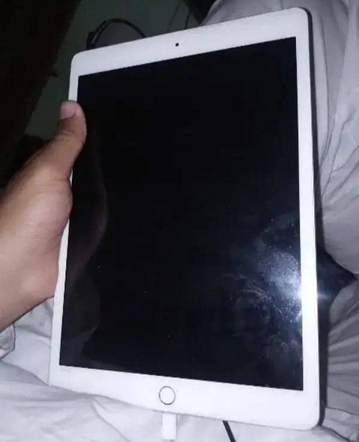 iPad 8 generation 2