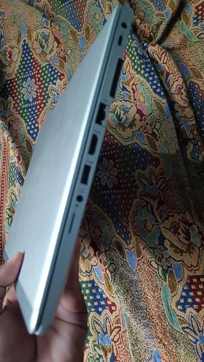 Hp elitebook cori5 8th