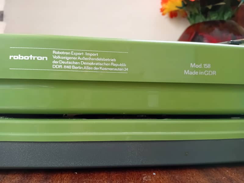 Vintage Erika Typewriter 5