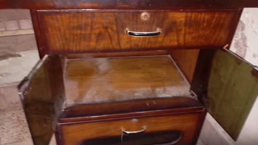 Solid Wood TV Trolley – Low Price, Urgent Sale