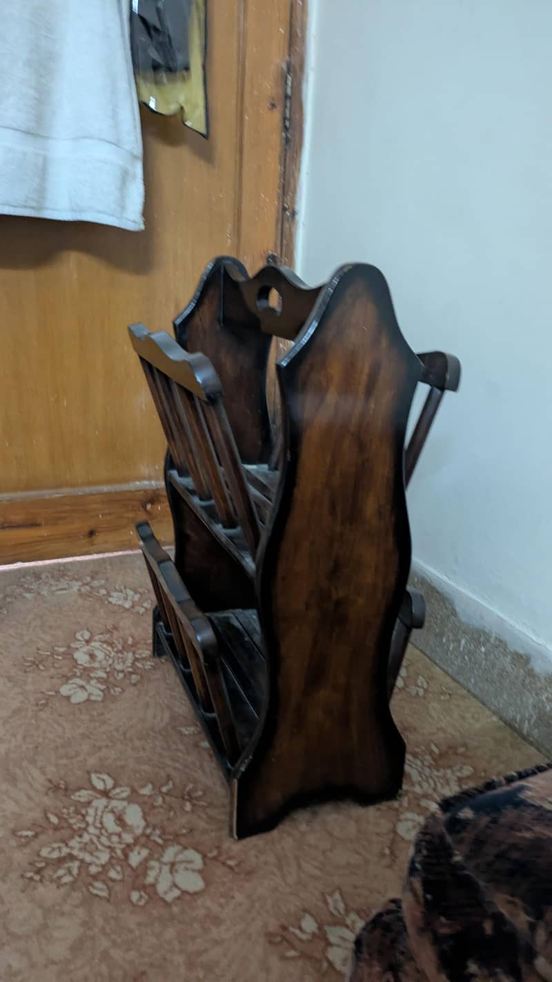 book/ magazines rack 0