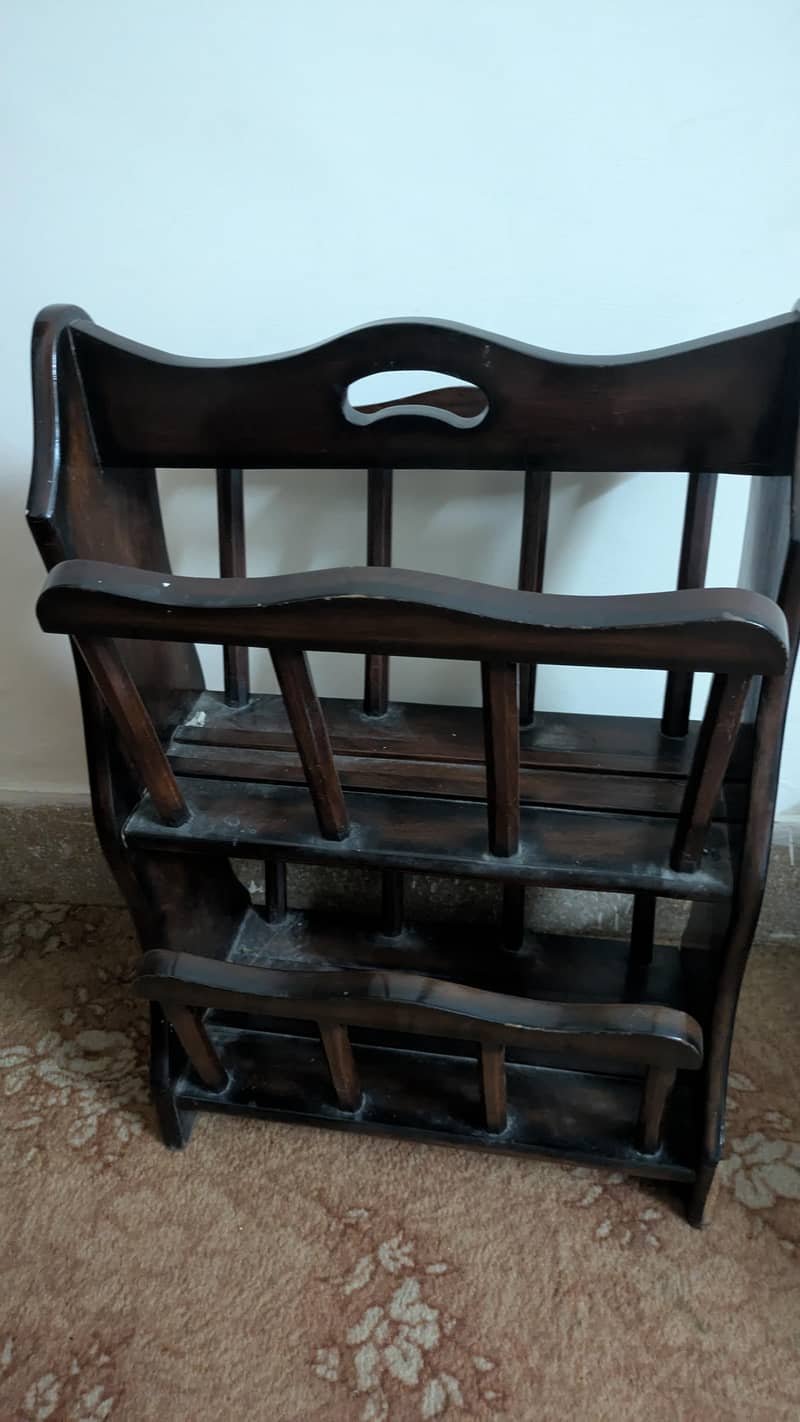 book/ magazines rack 2