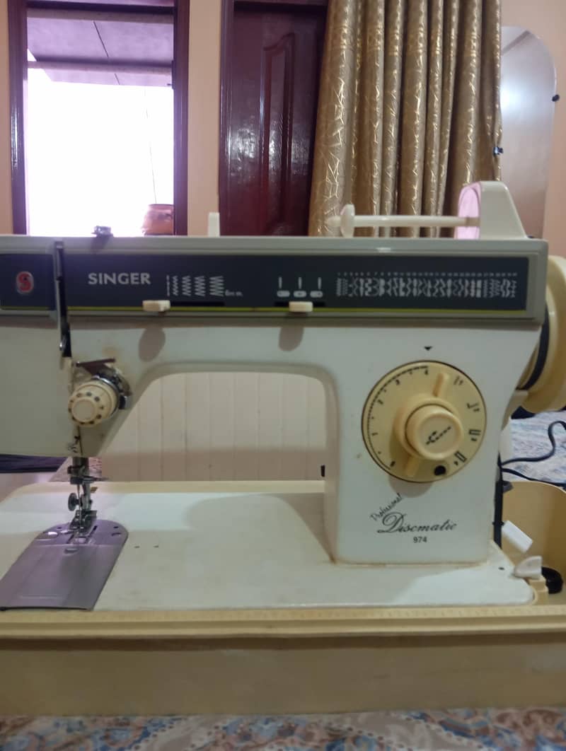 used singer machine 0