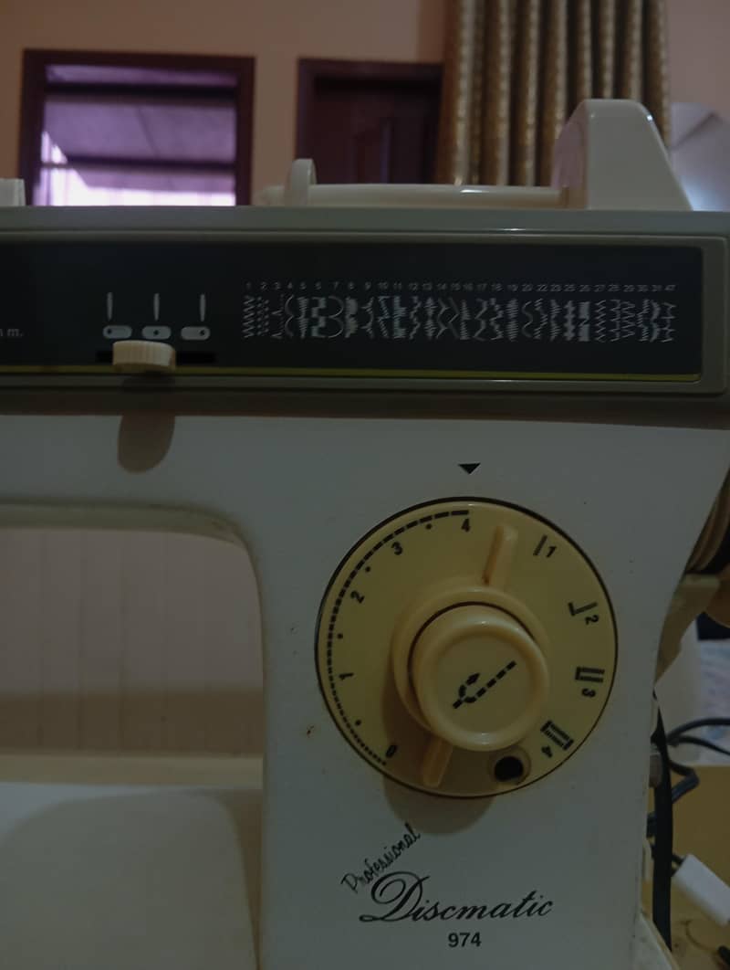 used singer machine 5