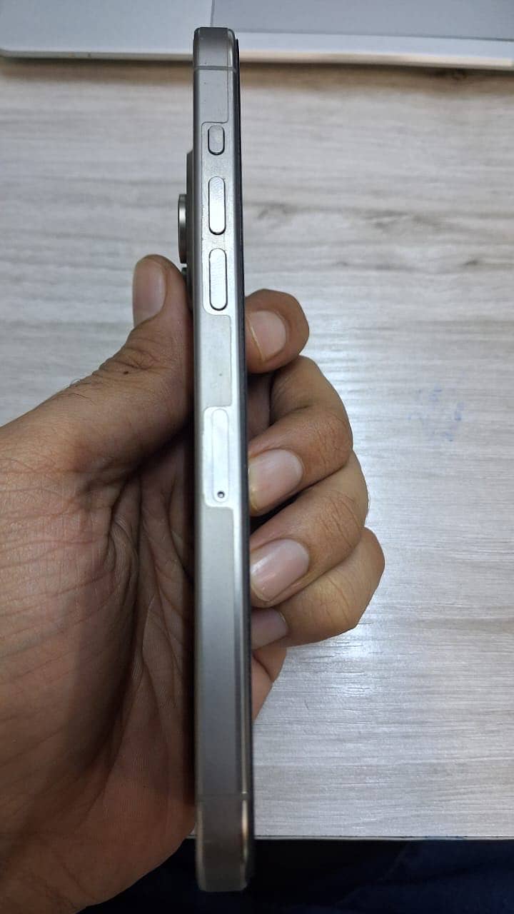 Iphone 15 Pro Max 2
