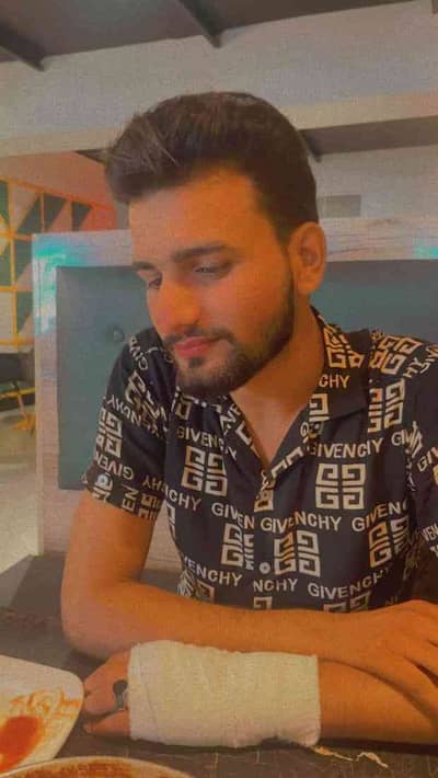 Ishtiaq saab 