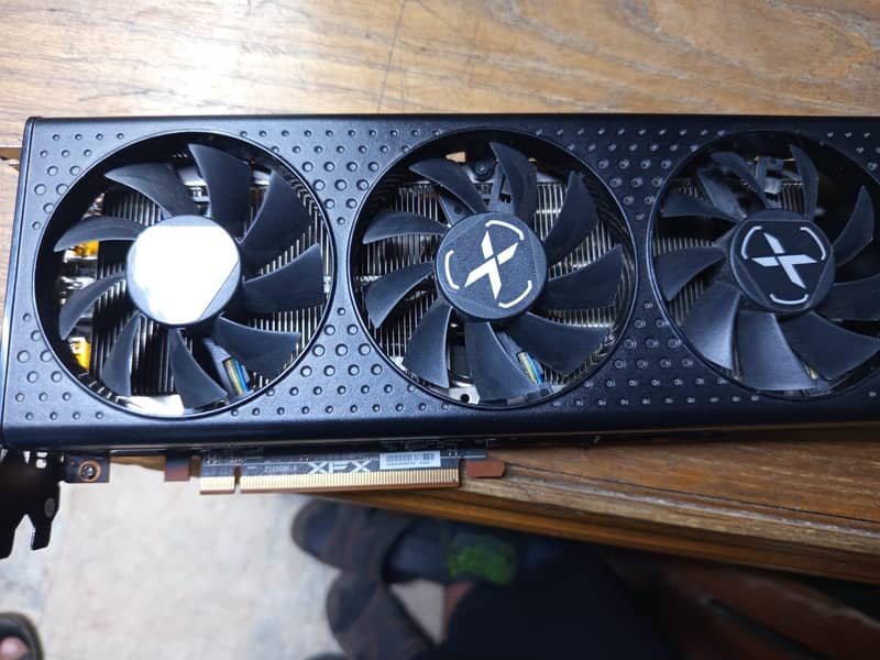 AMD Radeon RX 6600 XT XFX version 3 fans variant 256 bit GDDR6 ...