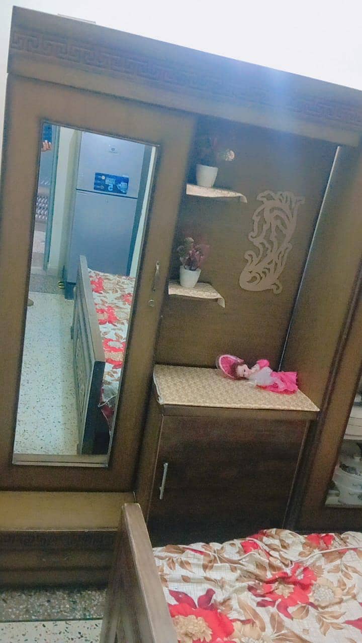 mirror dressing 0