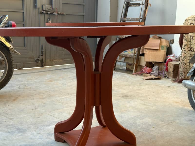 Round dinning table 2