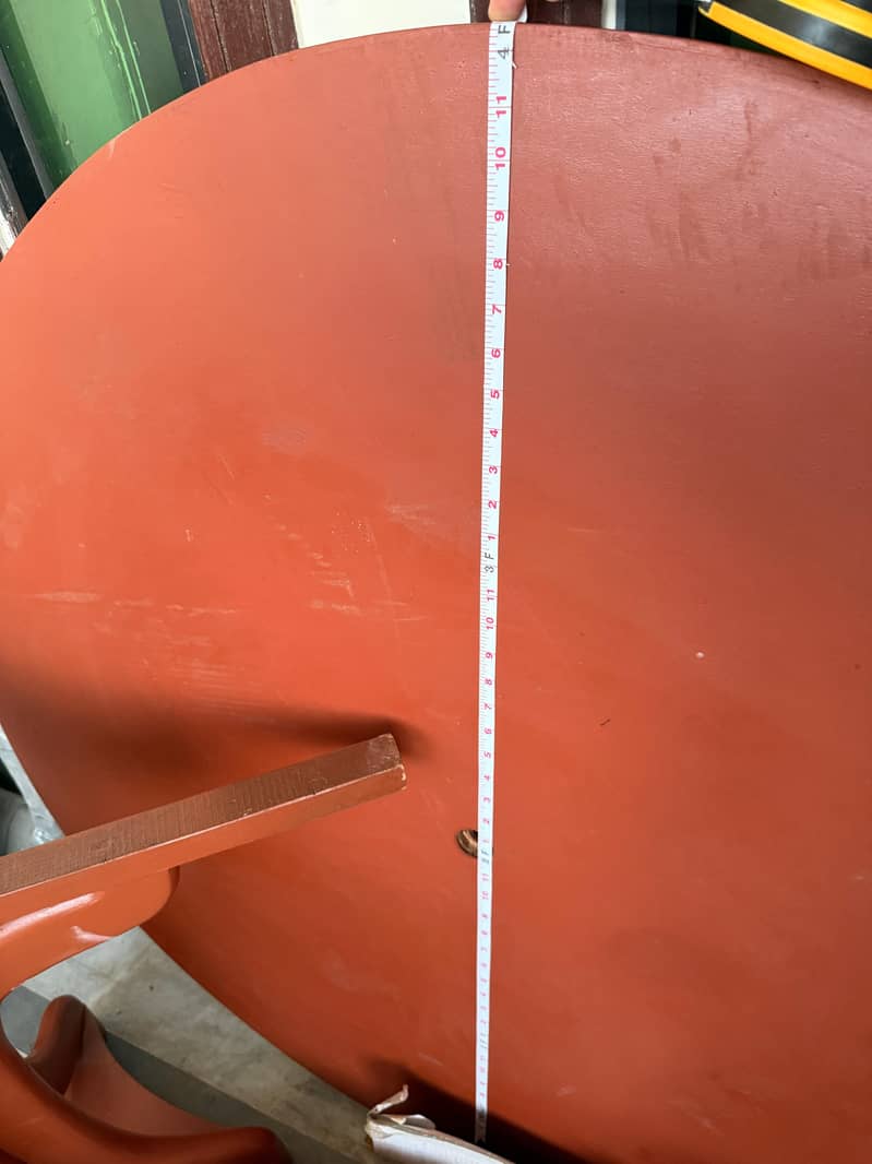 Round dinning table 5