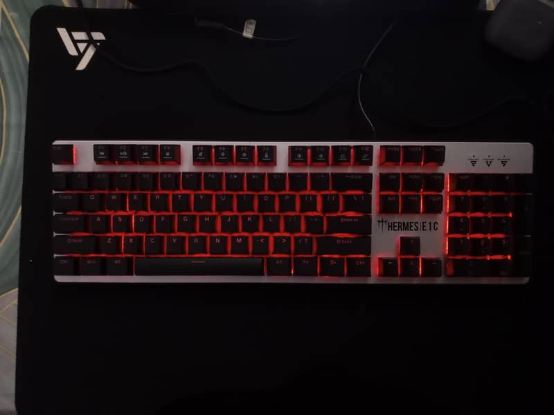 Mechanical Gaming keyboard, Gaming mouse ,& Extendable mouse pad. 1