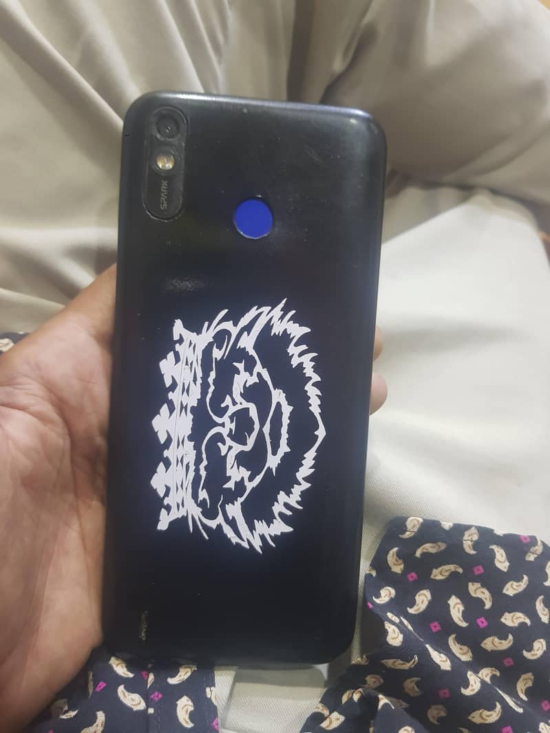 Techno spark 4 lite 2/32 hotspot phone 0