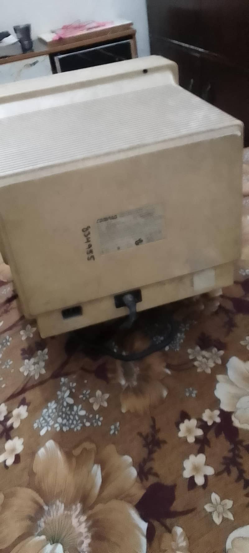 old fashion monitor like new no Any fault 4