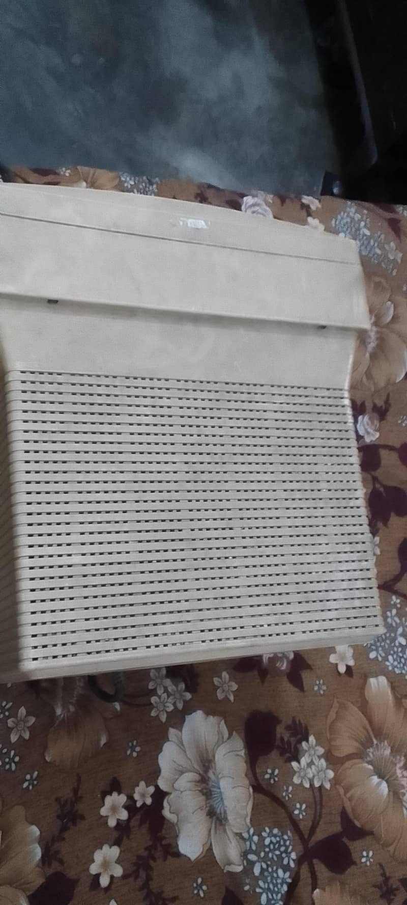 old fashion monitor like new no Any fault 5