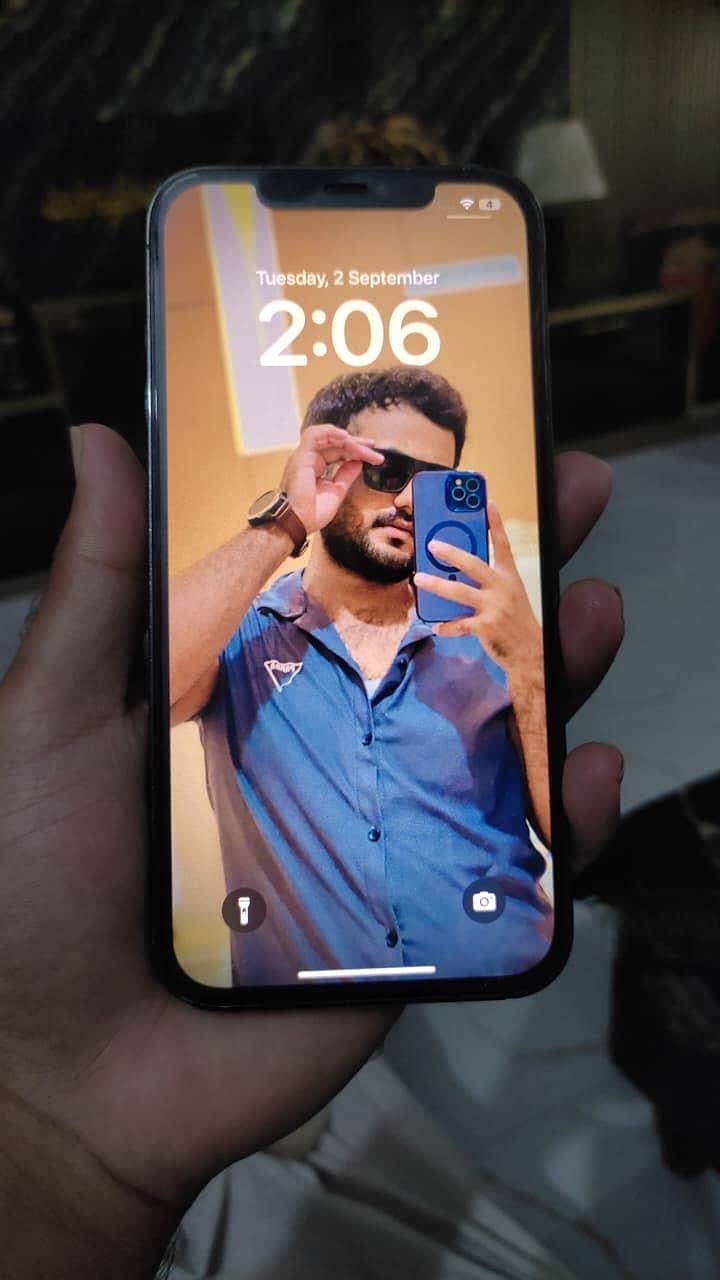 iphone 12 pro max/ exchange possible 2