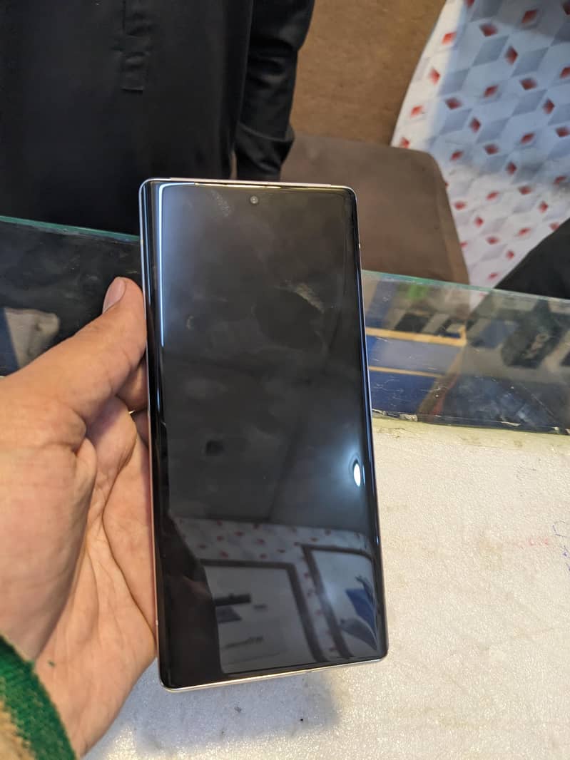 Google pixel 6 pro 5G 1