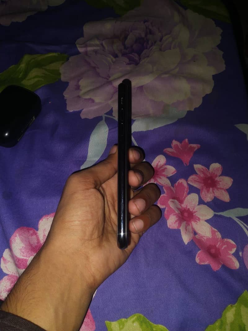 Iphone x (pta approved) 7