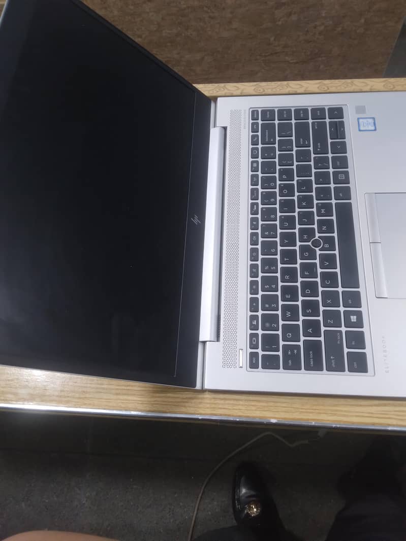 840 G5 1