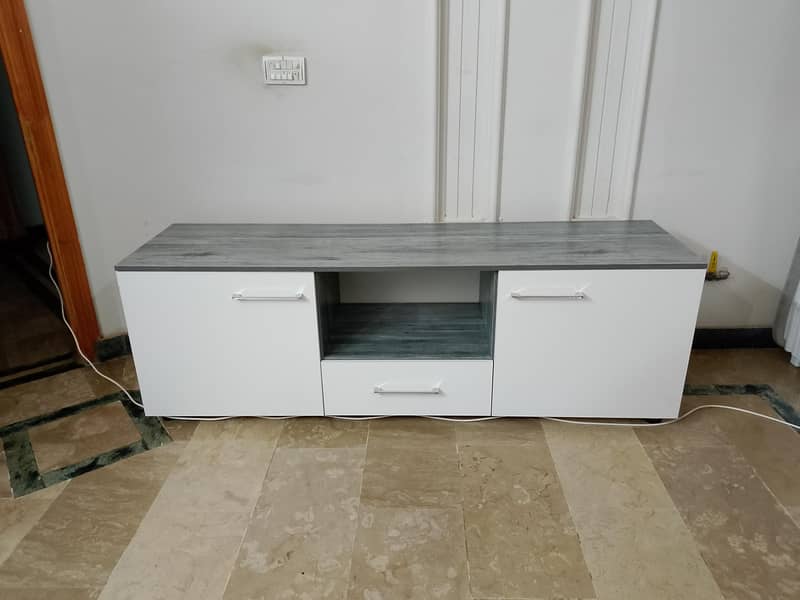 Tv Console 0