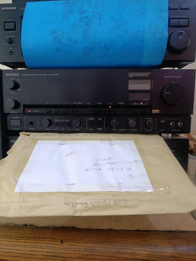 Kenwood stereo amplifier