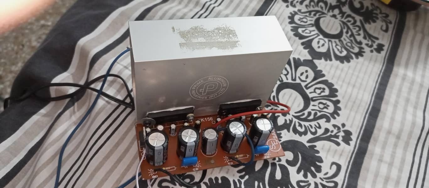 LM4440 ic stereo amplifier 0