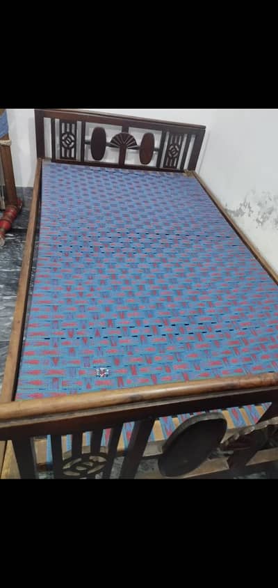 Single wooden Bed